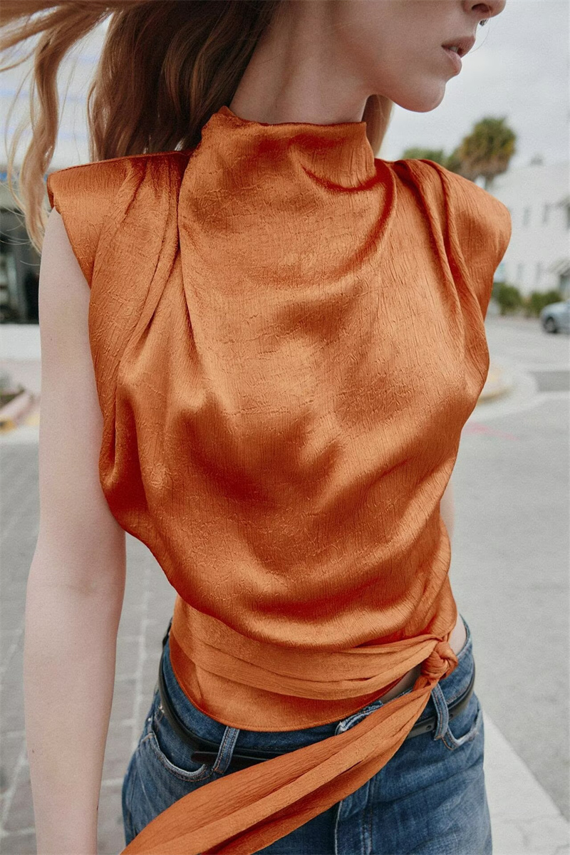 Top Cropped Sem Mangas com Gol - Shirt Camp Collar avaliação e preço